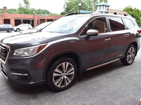 Used 2019 Subaru Ascent Touring AWD/4WD image 7