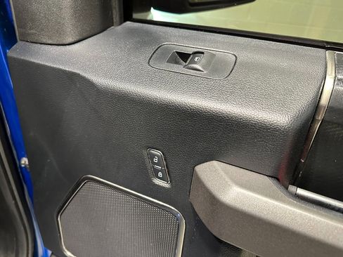 Used 2017 Ford F150 Raptor w/ Equipment Group 802A Luxury image 12