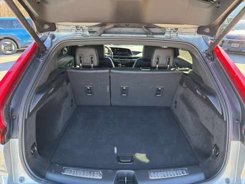 Used 2025 Cadillac XT4 Premium Luxury image 26