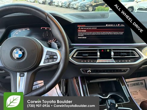 Used 2021 BMW X7 M50i w/ Cold Weather Package AWD/4WD image 27