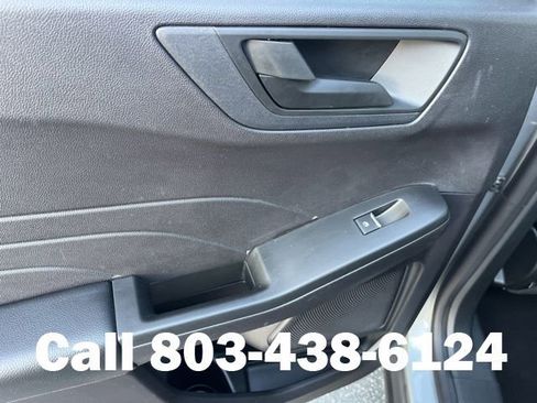 Used 2022 Ford Escape SE w/ SE Sport Appearance Package FWD image 13