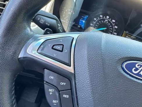 Used 2019 Ford Edge SEL w/ Equipment Group 201A AWD/4WD image 20
