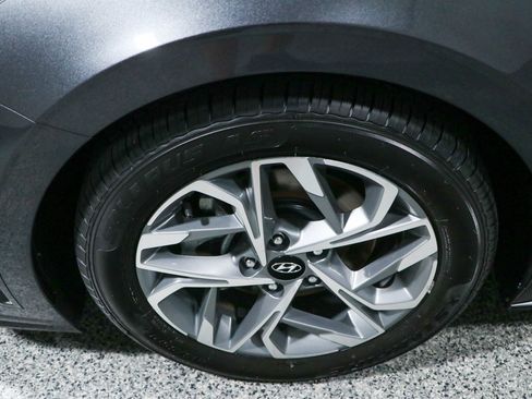 Used 2020 Hyundai Sonata SEL w/ Convenience + Sunroof Package FWD image 11