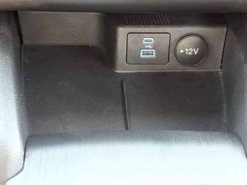 Used 2023 Ford Escape Active AWD/4WD image 17