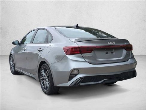 Used 2022 Kia Forte GT-Line w/ GT-Line Premium Package FWD image 8