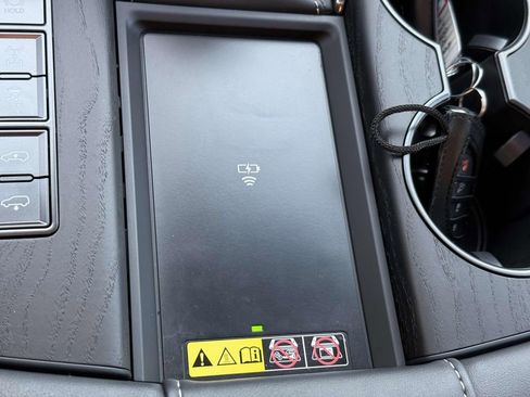 Used 2024 Lexus LX 600 4WD w/ Appearance Package image 25