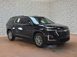 Used 2023 Chevrolet Traverse LT video 1