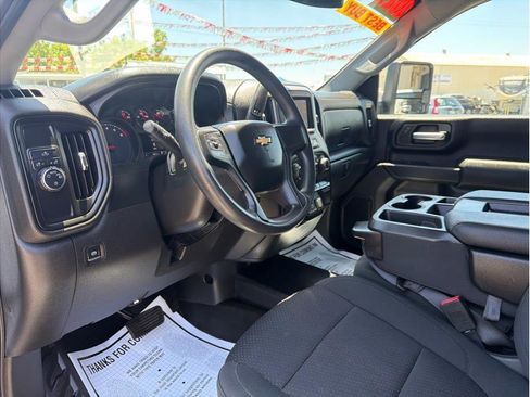 Used 2021 Chevrolet Silverado 2500 W/T w/ WT Convenience Package RWD image 6