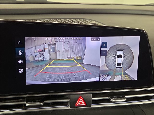Used 2024 Hyundai Elantra Limited FWD image 18