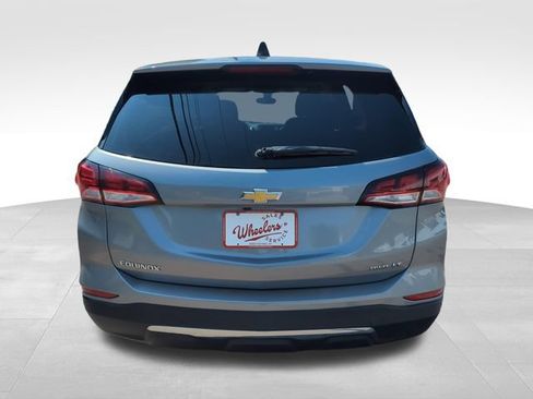 Used 2024 Chevrolet Equinox LT AWD/4WD image 4
