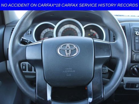 Used 2014 Toyota Tacoma 2WD Regular Cab image 16