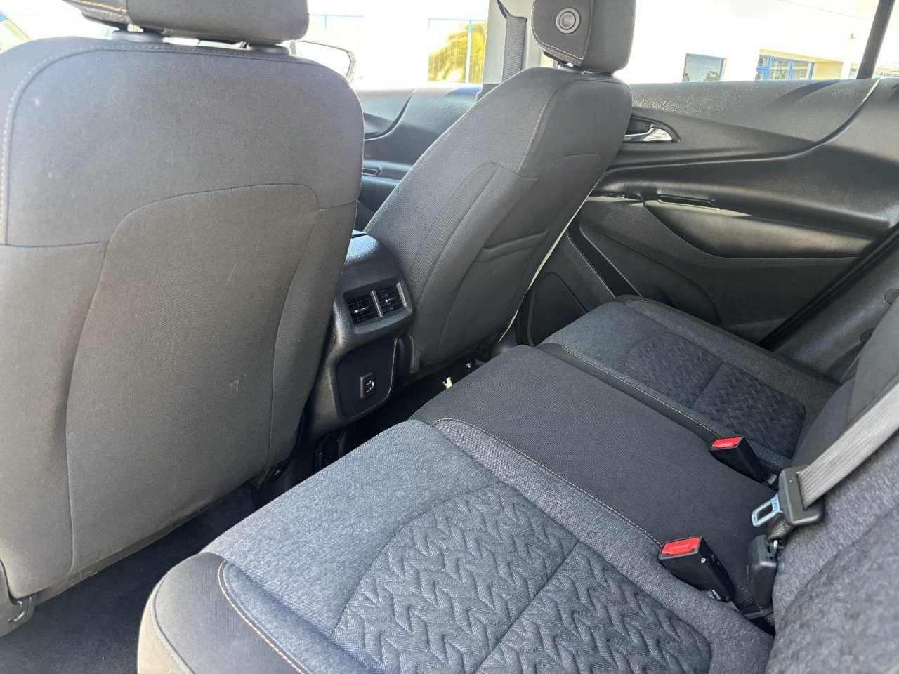 Used 2022 Chevrolet Equinox LT FWD image 14