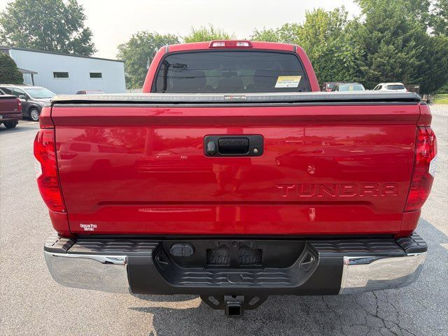 Used 2015 Toyota Tundra SR5 w/ TRD Off Road Package AWD/4WD image 11