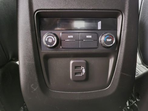 Used 2023 Buick Enclave Essence w/ Experience Buick Package image 22