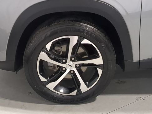 Used 2024 Chevrolet Trax RS w/ Driver Confidence Package FWD image 14