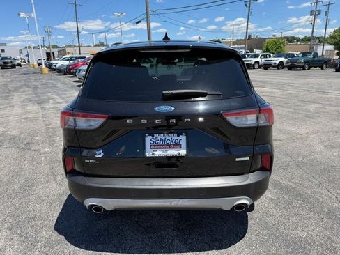 Used 2020 Ford Escape SEL FWD image 9