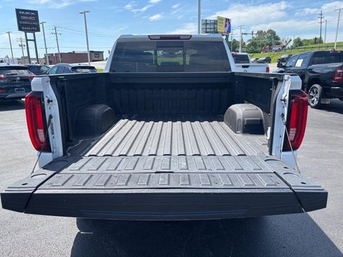 Used 2022 GMC Sierra 1500 Denali w/ Denali Premium Package AWD/4WD image 7