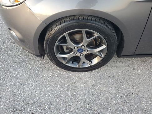 Used 2014 Ford Focus SE w/ Equipment Group 201A image 17