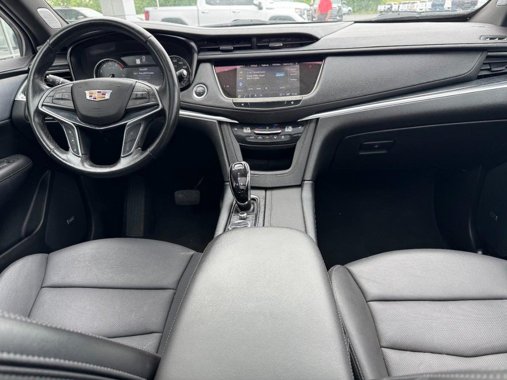 Used 2024 Cadillac XT5 Premium Luxury FWD image 14