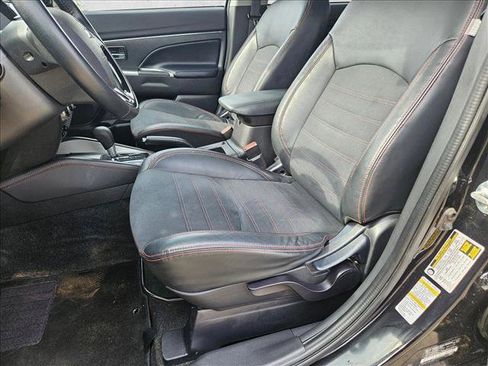 Used 2022 Mitsubishi Outlander Sport SE image 15