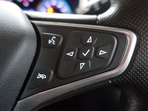 Used 2023 Chevrolet Equinox LT image 13