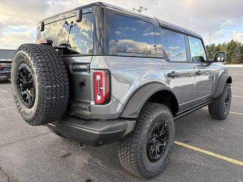 New 2025 Ford Bronco Badlands w/ Sasquatch Package image 40