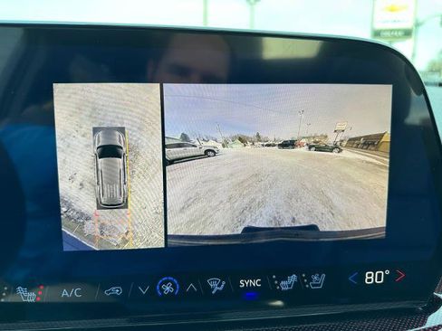 New 2026 Chevrolet Traverse RS w/ LPO, Floor Liner Package image 38