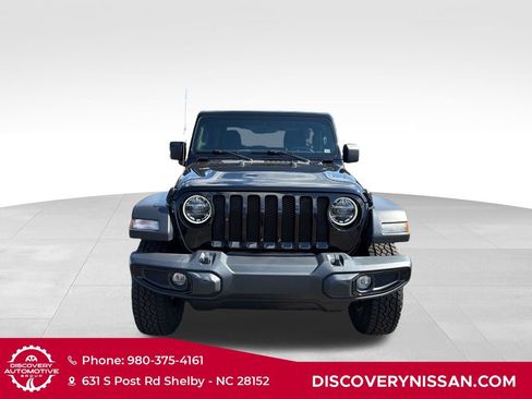 Used 2022 Jeep Wrangler Sport AWD/4WD image 2