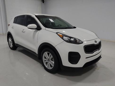 Used 2018 Kia Sportage LX image 13