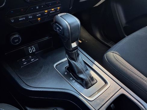 Used 2021 Ford Ranger XLT w/ Equipment Group 301A Mid image 18