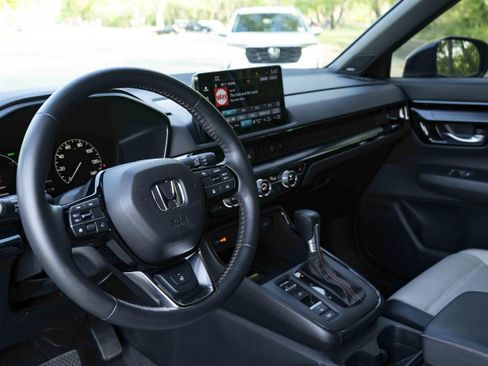 Used 2023 Honda CR-V Sport Touring image 16