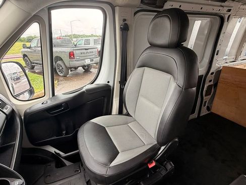 Used 2015 RAM ProMaster 1500 FWD image 20