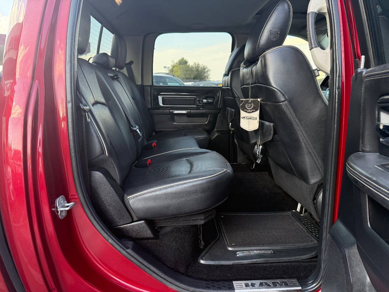 Used 2014 RAM 1500 Limited AWD/4WD image 13