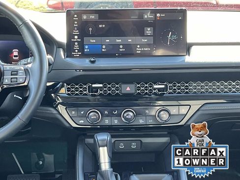 Used 2024 Honda Accord Touring image 15