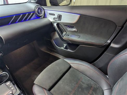 Used 2021 Mercedes-Benz A 35 AMG 4MATIC image 8