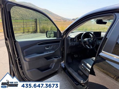 Used 2024 Honda Pilot EX-L image 11