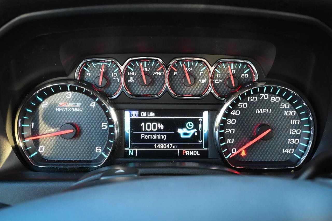 Used 2018 Chevrolet Silverado 1500 LT w/ All Star Edition AWD/4WD image 10