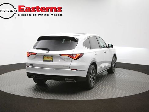 Used 2024 Acura MDX SH-AWD w/ Technology Package image 42