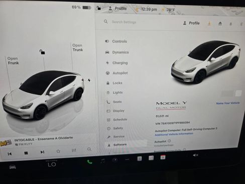 Used 2023 Tesla Model Y Performance AWD/4WD image 16