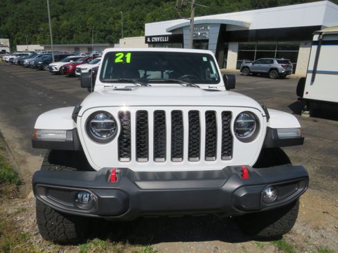 Used 2021 Jeep Gladiator Rubicon image 2