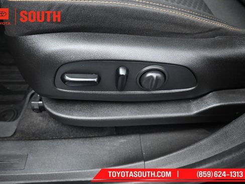 Used 2020 GMC Terrain SLE w/ Driver Convenience Package AWD/4WD image 20