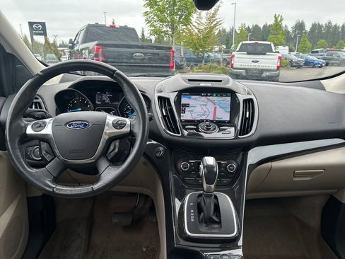 Used 2014 Ford Escape Titanium AWD/4WD image 6