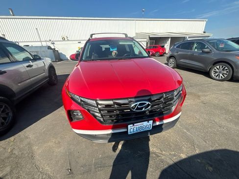 Used 2023 Hyundai Tucson SEL w/ Convenience Package AWD/4WD image 9