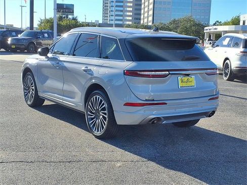 Certified 2022 Lincoln Corsair AWD w/ Equipment Group 101A image 22