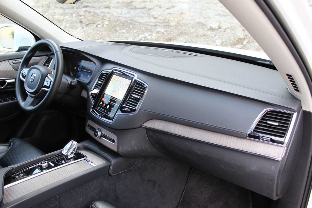 Used 2023 Volvo XC90 B6 Ultimate AWD/4WD image 24
