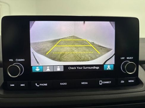 Certified 2024 Honda Accord EX image 36