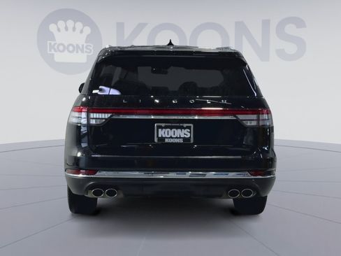 Used 2024 Lincoln Aviator AWD w/ Premium Package image 10