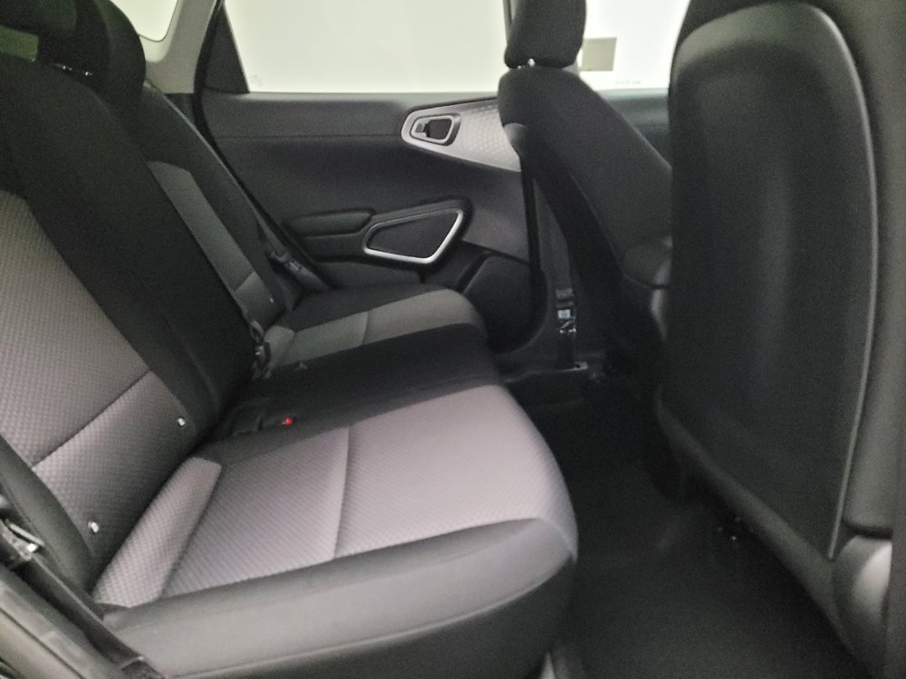 Used 2020 Kia Soul LX FWD image 19