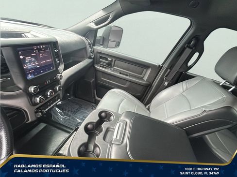 Used 2024 RAM 3500 Tradesman w/ Chrome Appearance Group AWD/4WD image 21