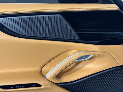 Used 2024 Ferrari Purosangue image 32